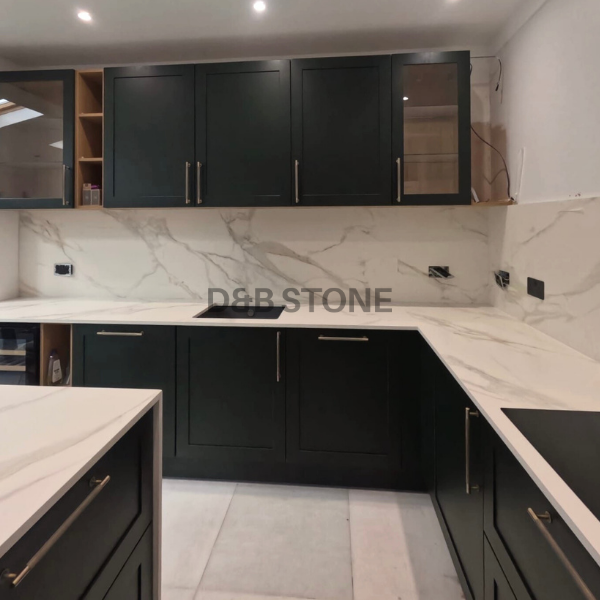 Calacatta-style quartz